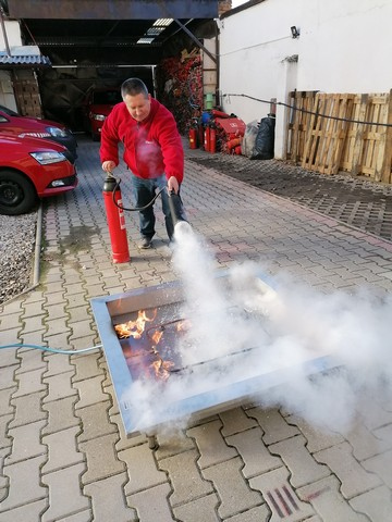 výcvik hasenia požiaru
